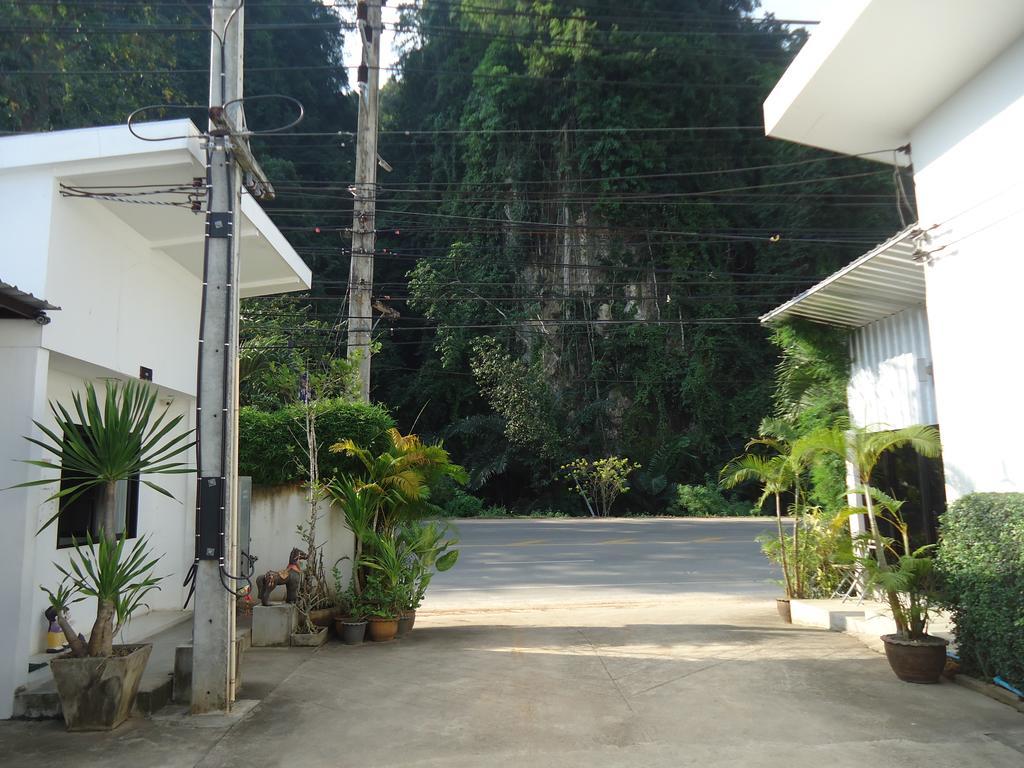 Pine Home Krabi Exterior foto